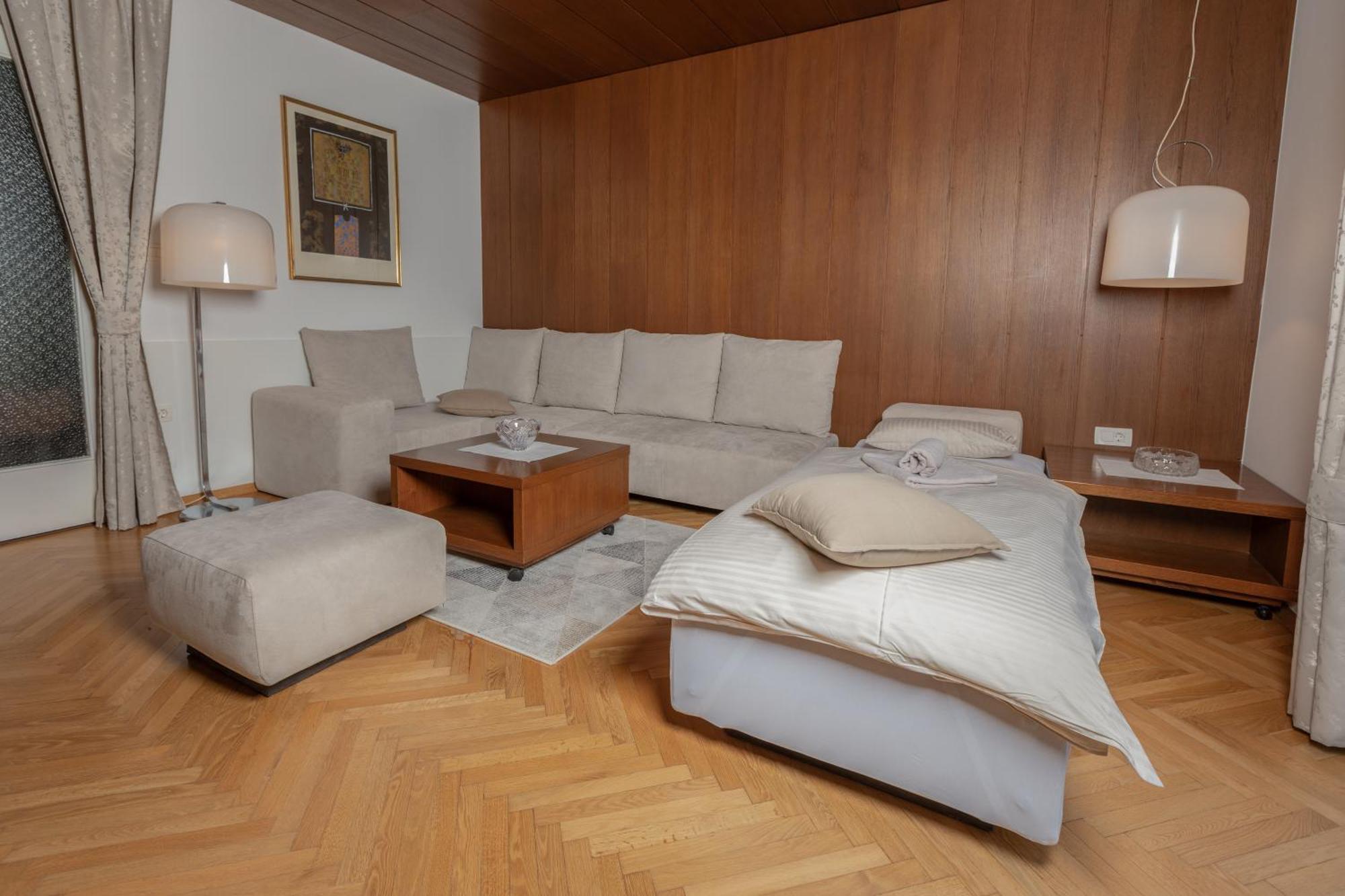 Vila Marija Ljubljana Extérieur photo